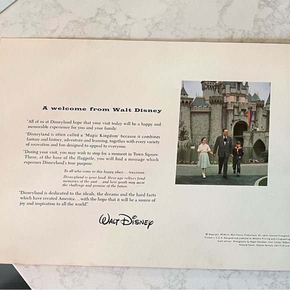 1960’s Walt Disney Guide Book to Disneyland - Picture 3 of 3